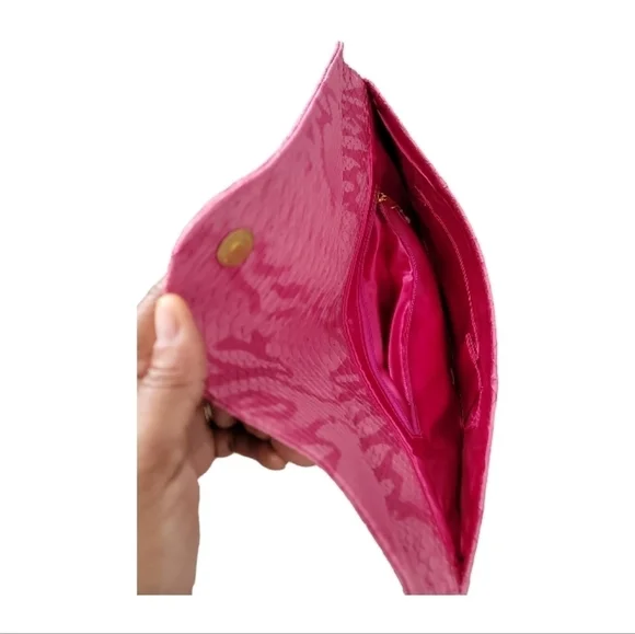 Pink Snakeskin Faux Leather Envelope Clutch - Picture 7 of 7